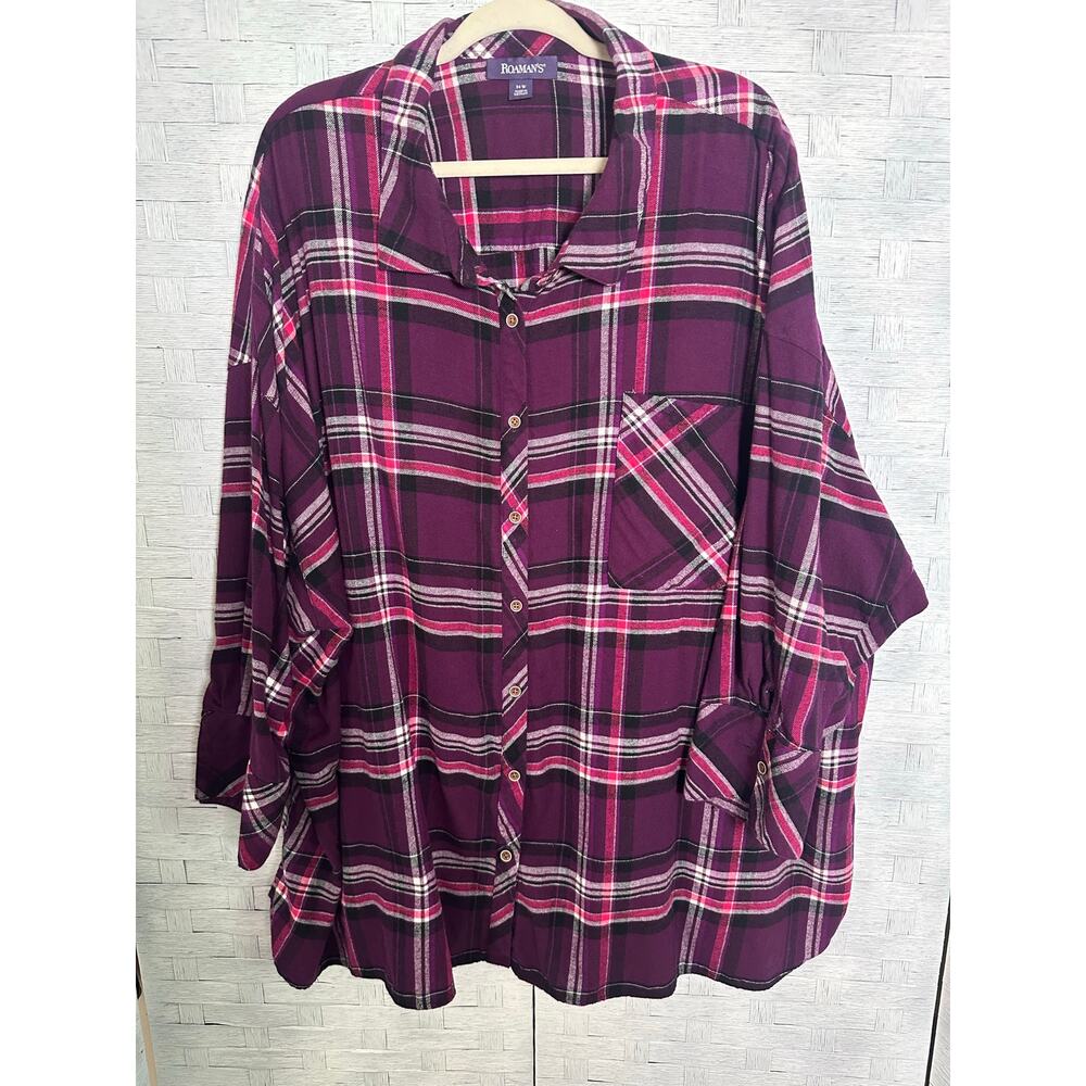 Roaman’s woman’s plaid button up flannel shirt cozycore front pockets plus size